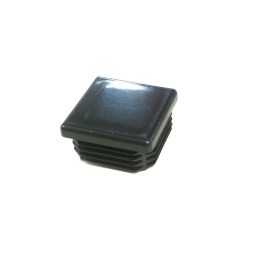 Plug Plastic 1-1/2"