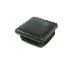 Plug Plastic 2.5"
