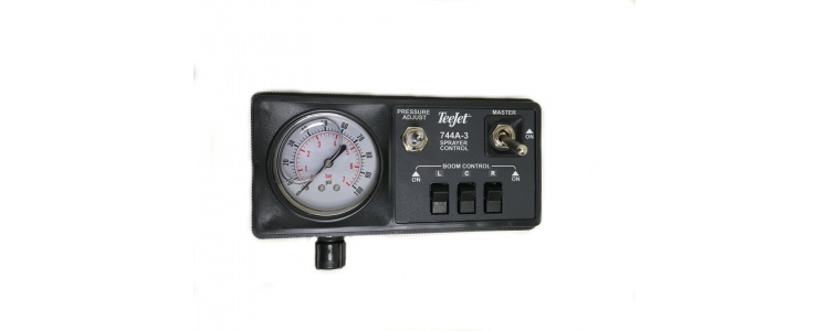 Teejet Sprayer Control Console only- 744A 75-50033 Teejet Sprayer Control Console only- 744A 75-50033